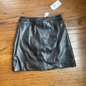 Black leather skirt